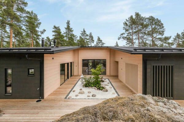 Lämpökäsitelty kuusi 32X166 mm terassilauta Profix3 harjattu - Image 3