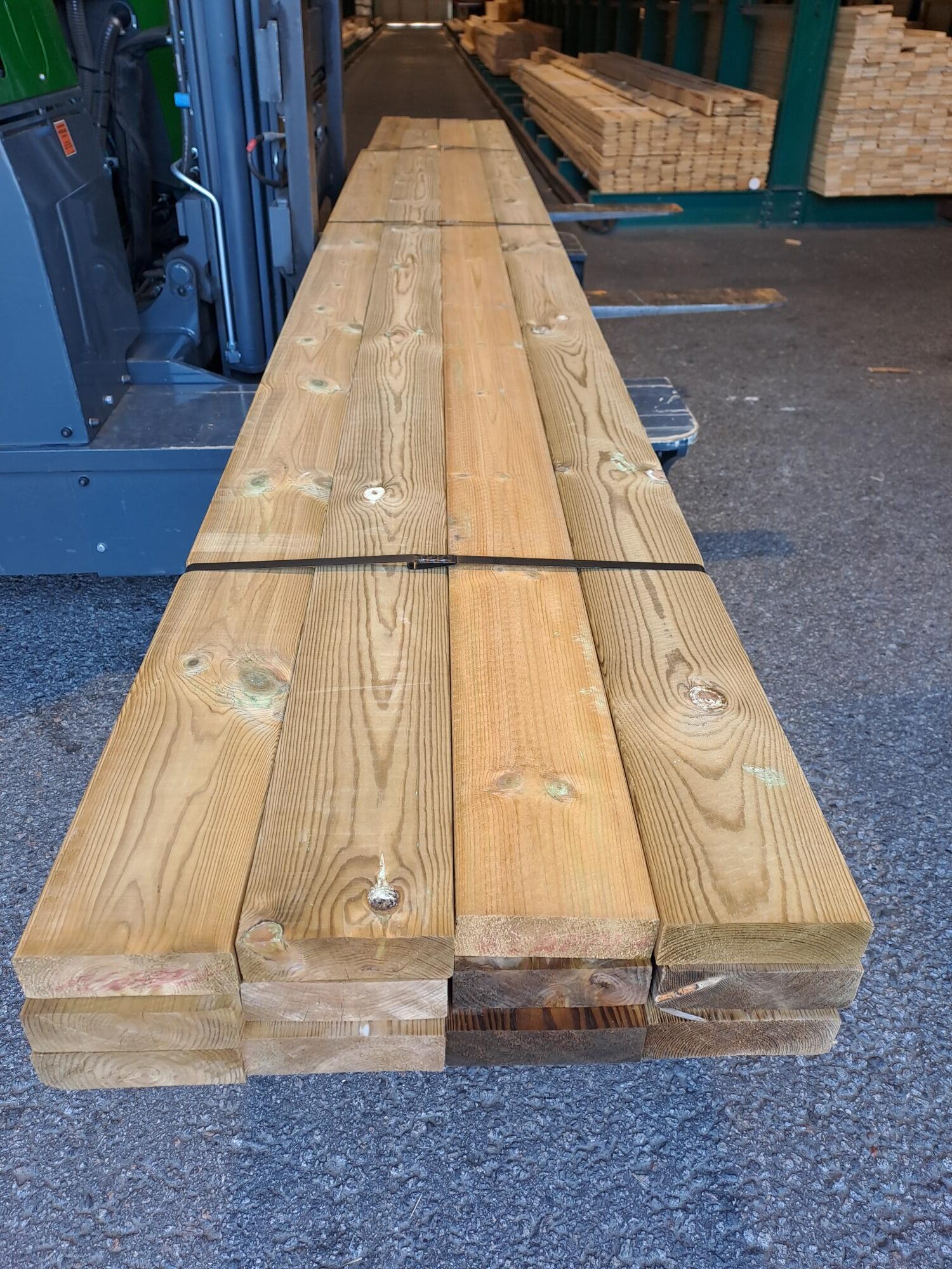 Erä kestopuu mitallistettu vihreä 48X148 mm 2-laatu